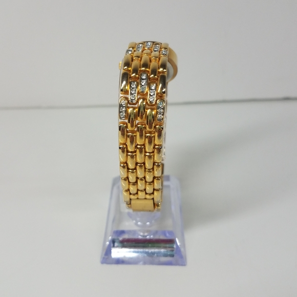 EJ Japanese Quartz Movement Goldtone Watch - Picture 5 of 12